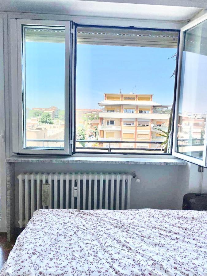 Bed and Breakfast Female Dormitory For Only Female Rom Exterior foto