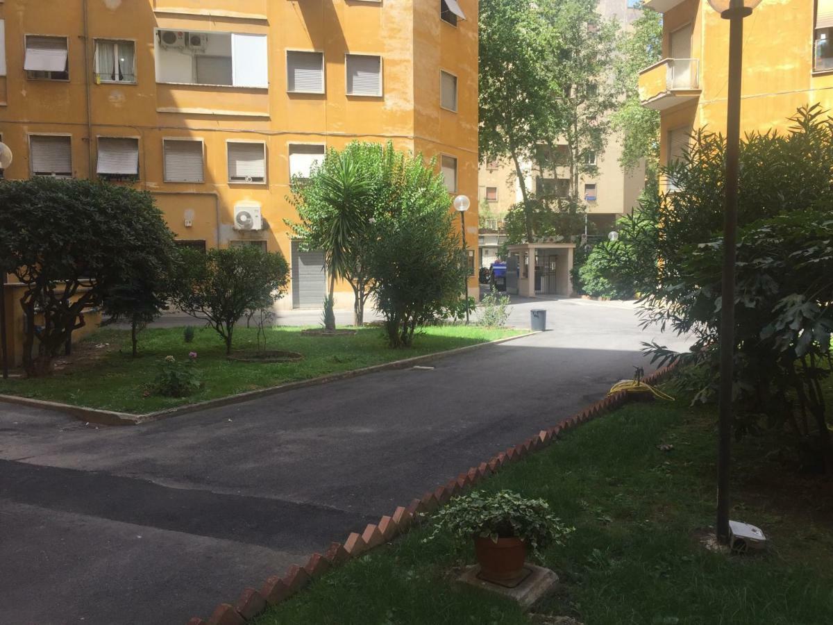 Bed and Breakfast Female Dormitory For Only Female Rom Exterior foto